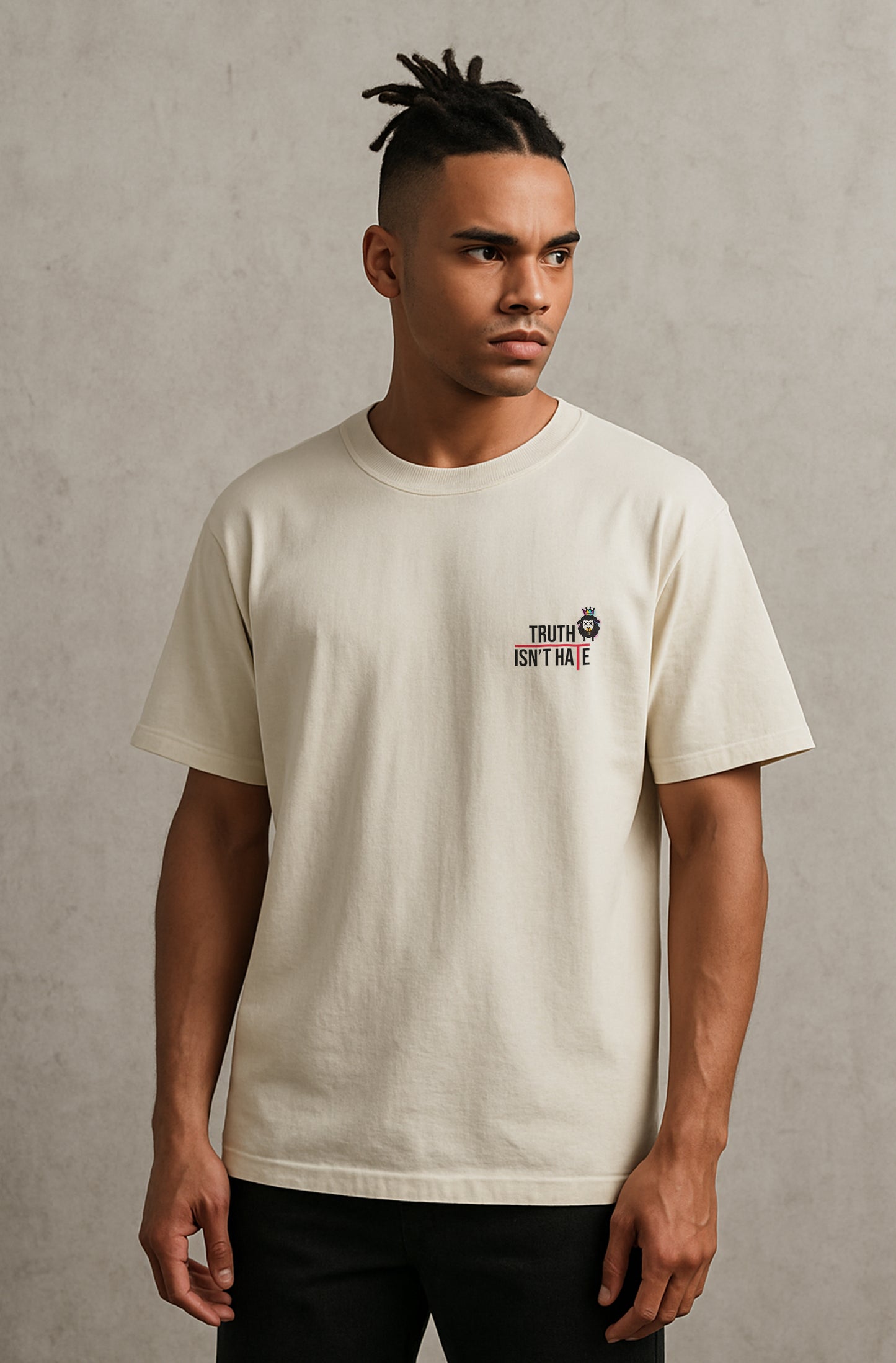 T-shirt oversize LE DICTATEUR DE SALON !