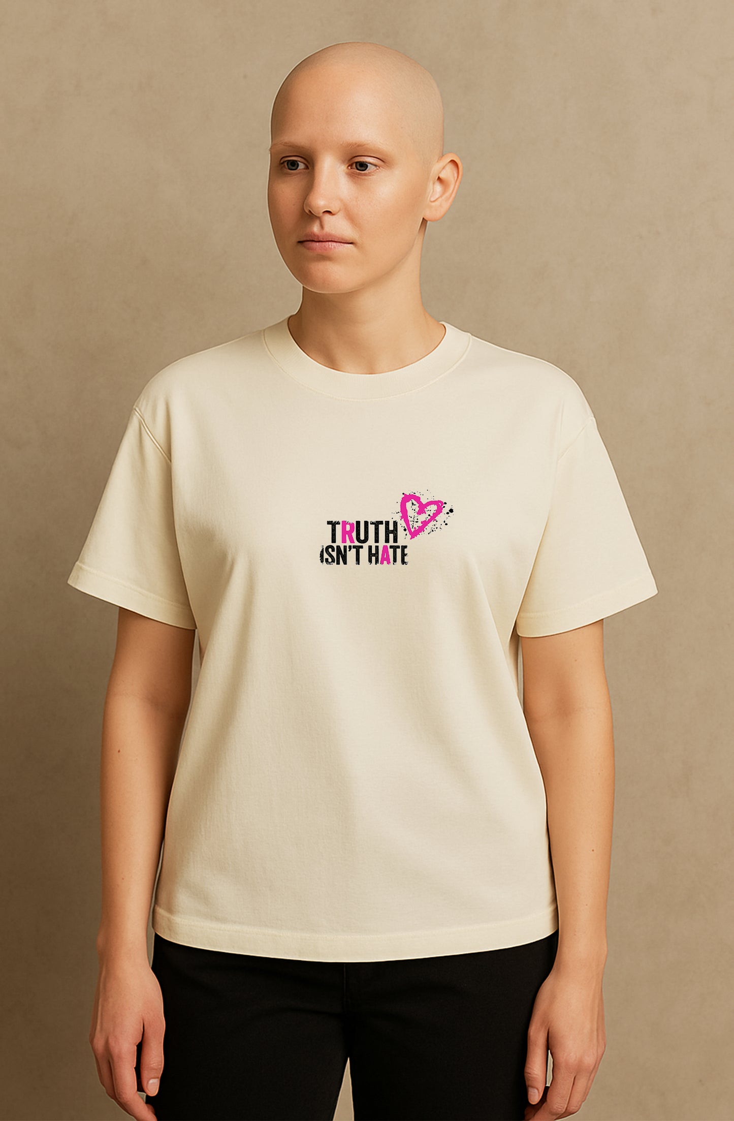 T-Shirts Ajustés Crâne nu, regards vides